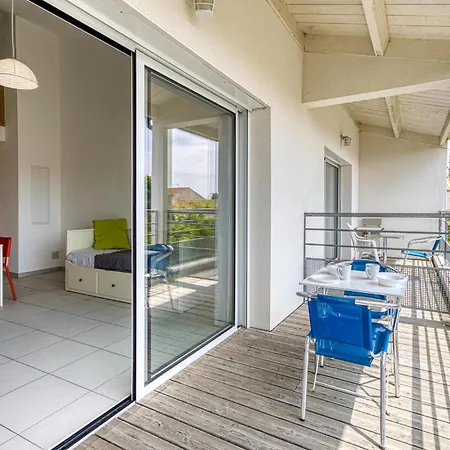 Apartment Proche *