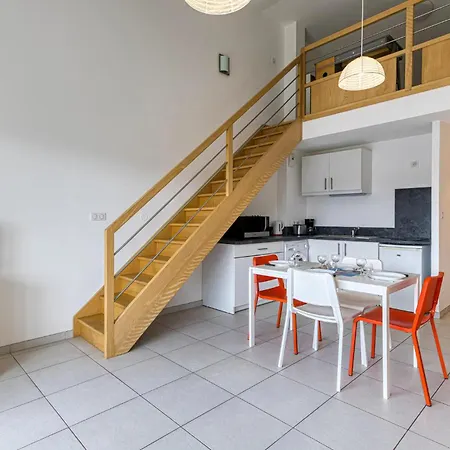 Proche Apartment *